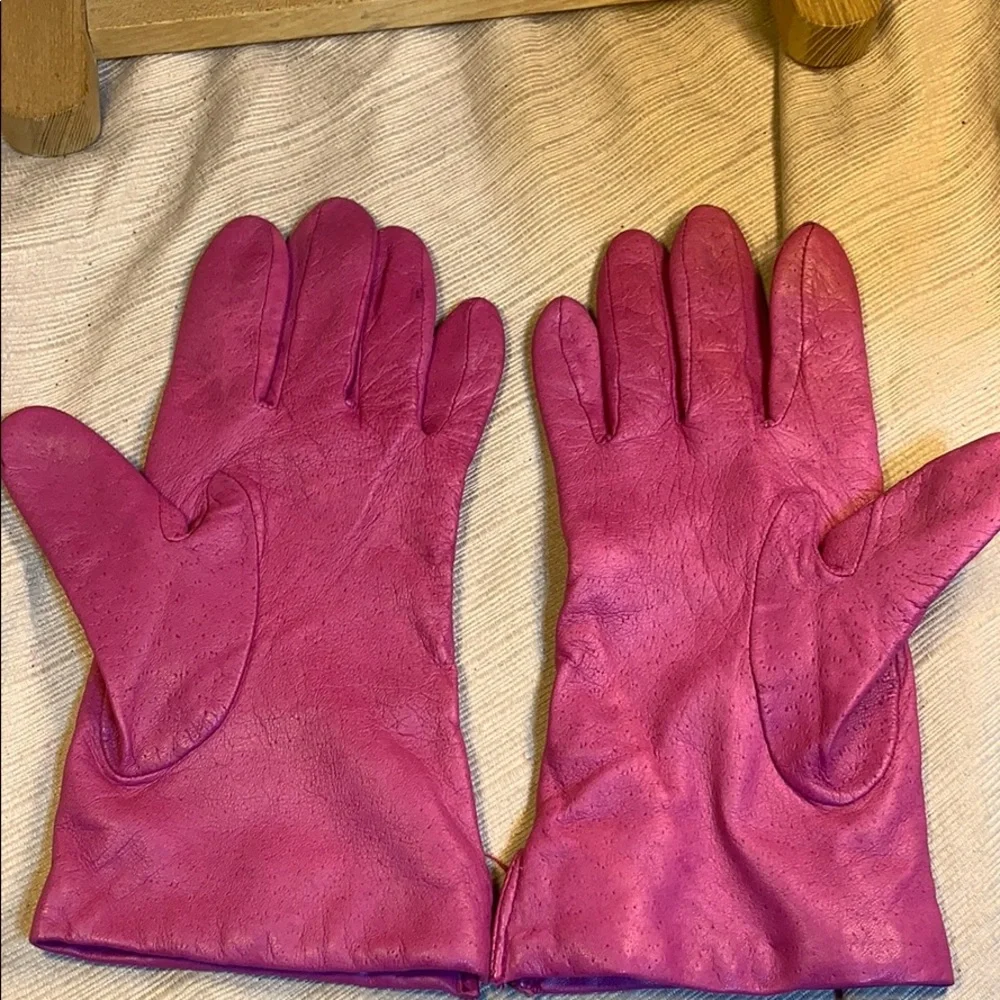 Supper soft leather gloves